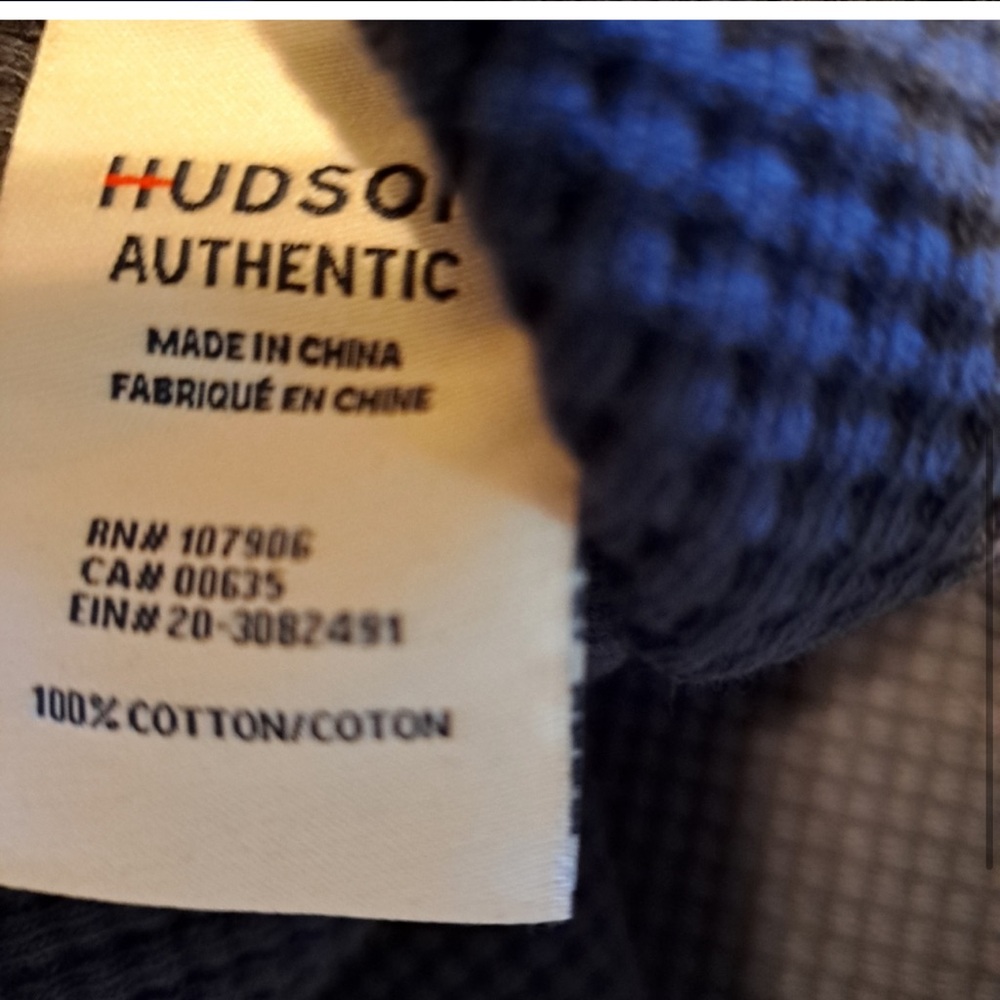 Hudson oversized waffle weave cropped raglan sweatshirt. Medium - Picture 5 of 13